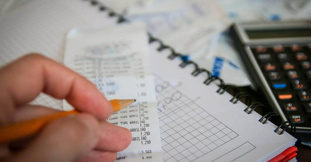 El Tribunal Supremo establece que la retribución abonada por la sociedad a un socio mayoritario no administrador puede ser un gasto deducible