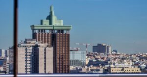 La ley de prevención de blanqueo de capitales y financiación del terrorismo introdujo en 2018 la obligación para las empresas de informar de la titularidad real de la sociedad al presentar las cuentas en el registro mercantil. Pues bien, ahora el Tribunal de Justicia de la Unión Europea ha dictaminado que ya no es obligatorio informar de la titularidad real de la empresa o sociedades.